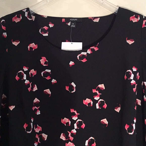 ALFANI PLUS SIZE PRINTED POINTED HEM TOP - Picture 6 of 11